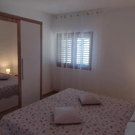 Apartment Gordana Ljubac (Zadar)